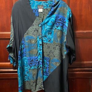 Cherry Creek vintage Black and Blue Patterned women’s button up top size 3X